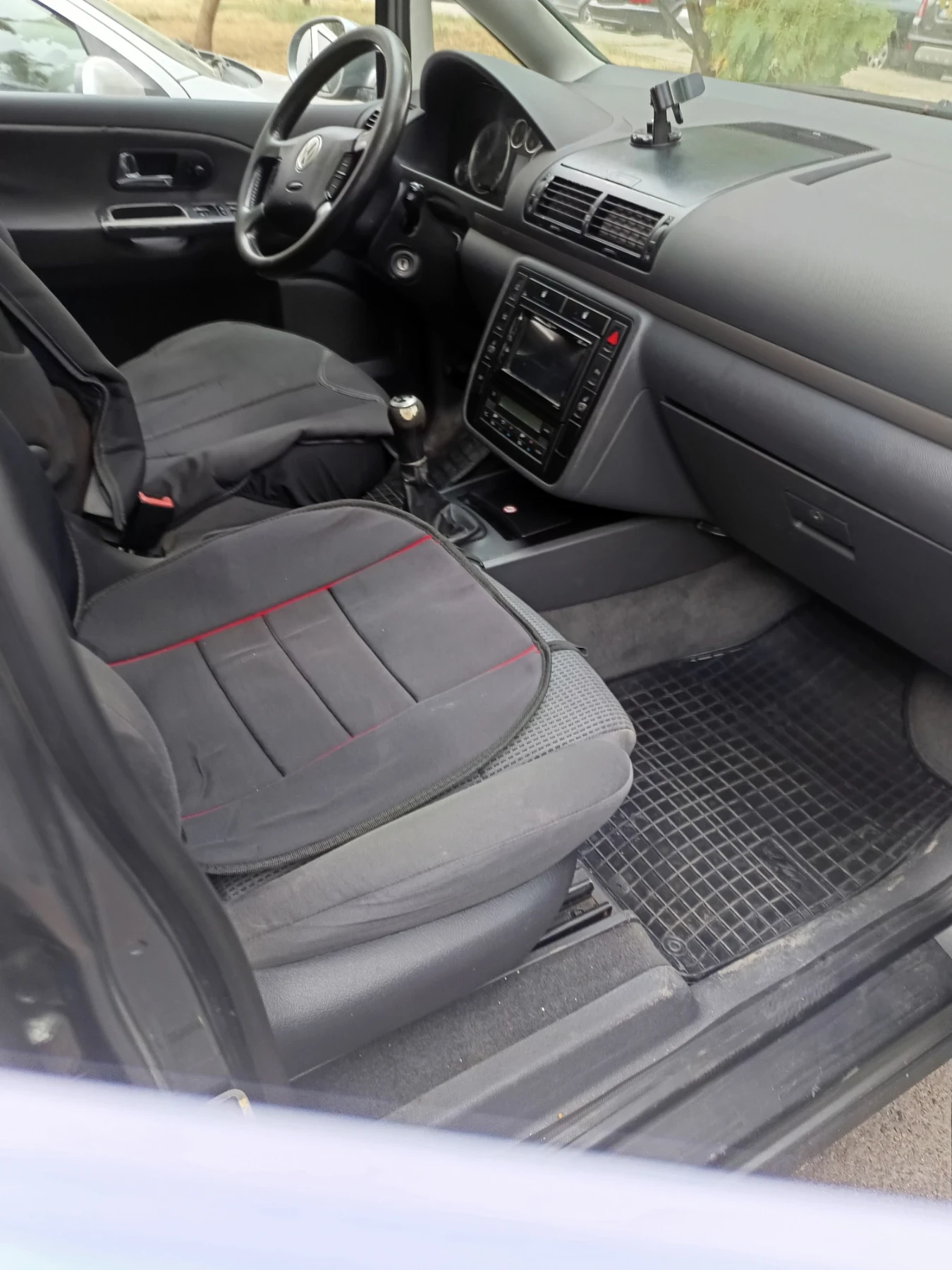 VW Sharan, снимка 4 - Автомобили и джипове - 56221391