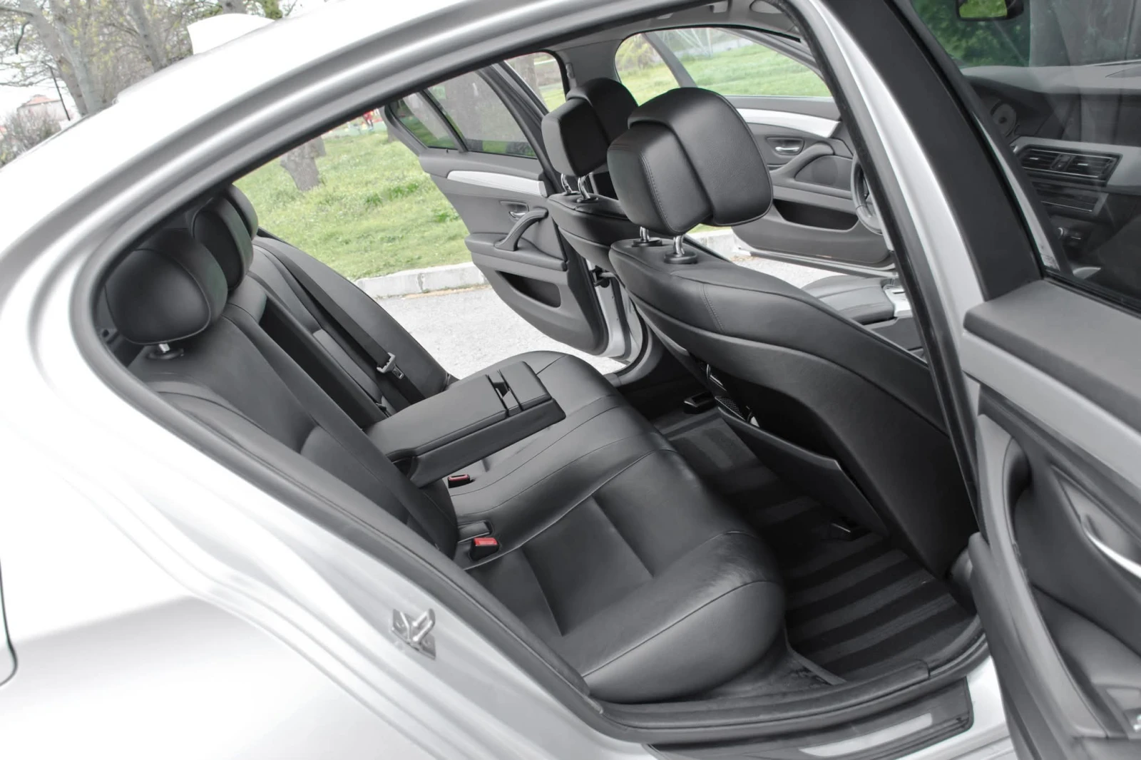 BMW 520 D* M-PACKET* , снимка 12 - Автомобили и джипове - 56255190