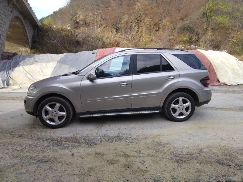 Mercedes-Benz ML 320 Cdi, снимка 3 - Автомобили и джипове - 47699942