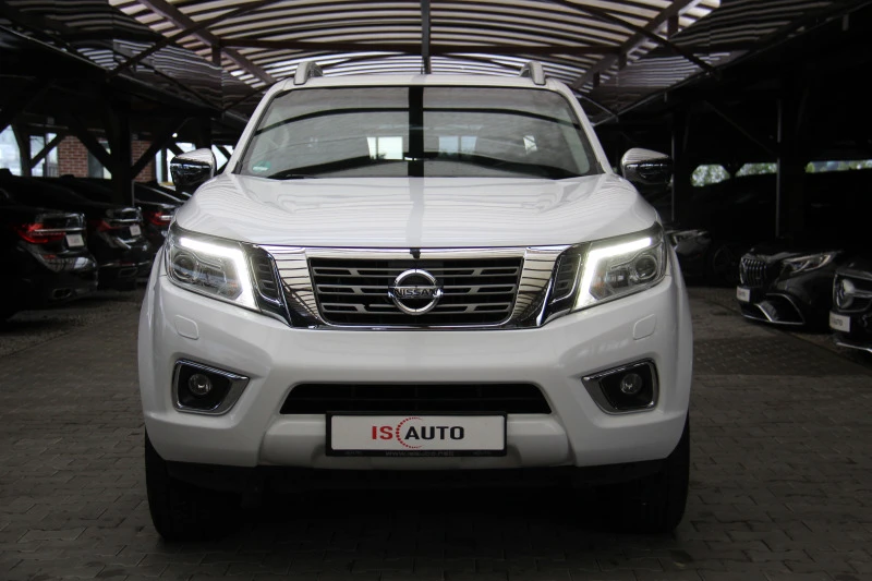 Nissan Navara Xenon/Navi/кожа, снимка 1 - Автомобили и джипове - 43201669