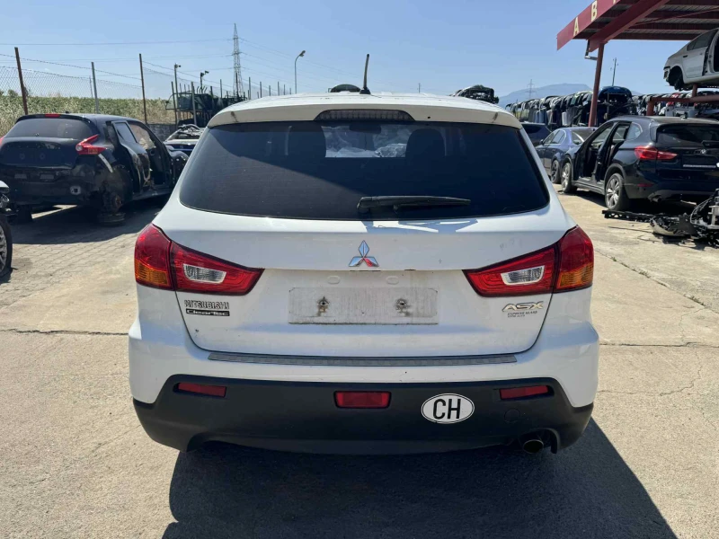 Mitsubishi ASX 1.8, снимка 4 - Автомобили и джипове - 50790111