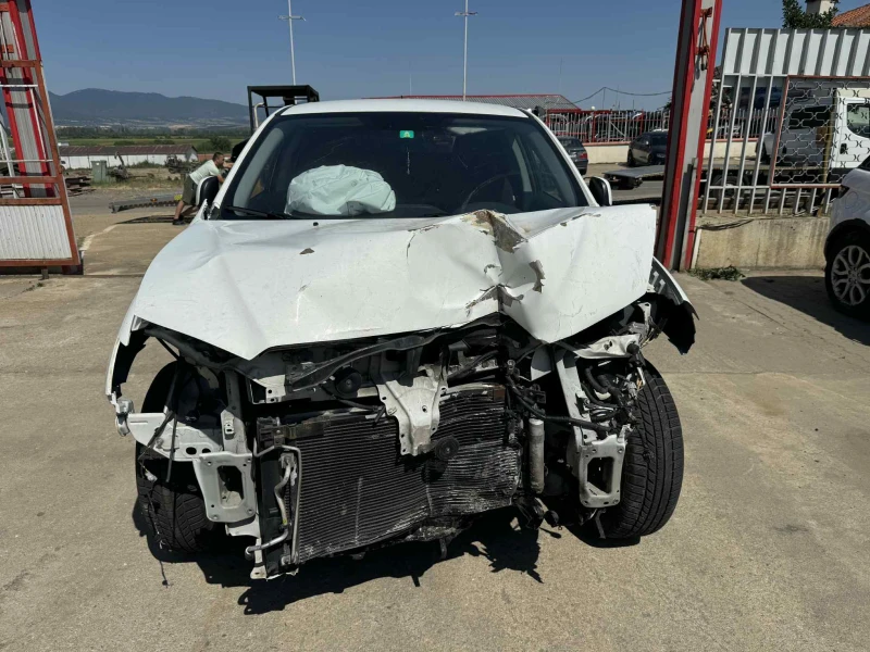 Mitsubishi ASX 1.8, снимка 3 - Автомобили и джипове - 50790111