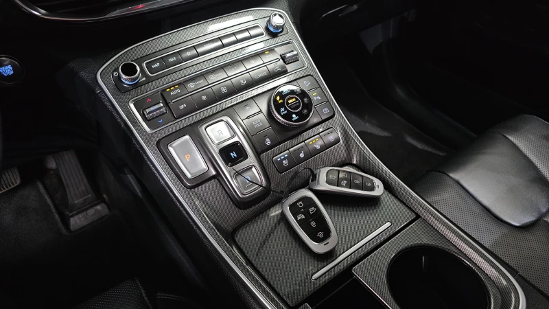 Hyundai Santa fe 2.2 4WD Exclusive autogeorge.com, снимка 9 - Автомобили и джипове - 52575552