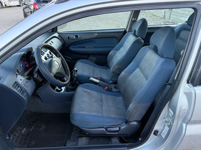 Honda Hr-v 1.6i 4х4/Климатик/Обслужена, снимка 10 - Автомобили и джипове - 52934989