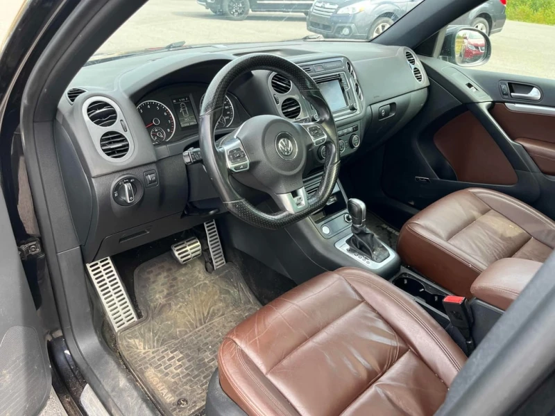 VW Tiguan * Highline * CARFAX * ЦЕНА ДО БГ, снимка 5 - Автомобили и джипове - 53014160