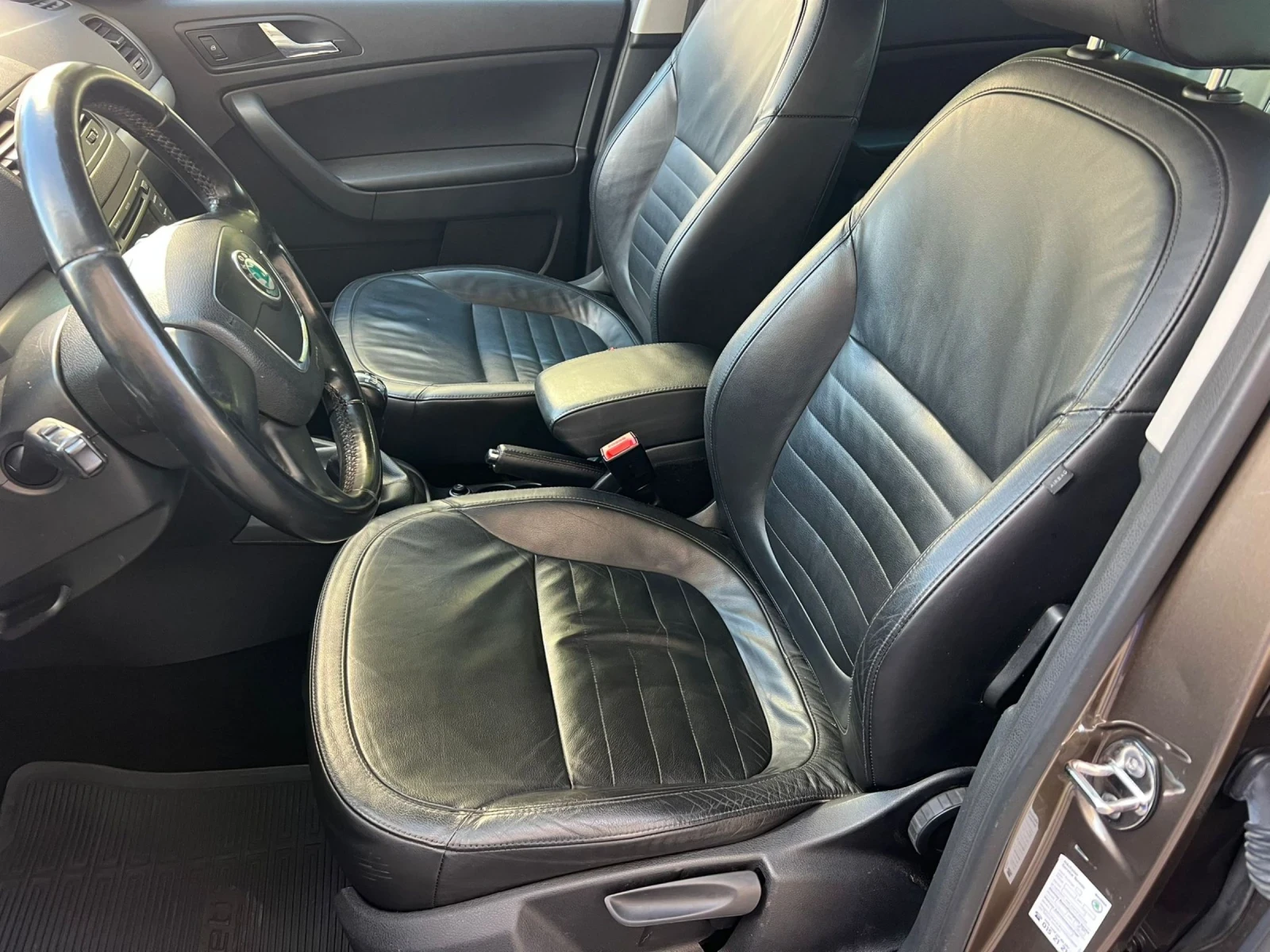Skoda Yeti 1.2 TSI.Кожа, ТОП  | Mobile.bg — изображение 7