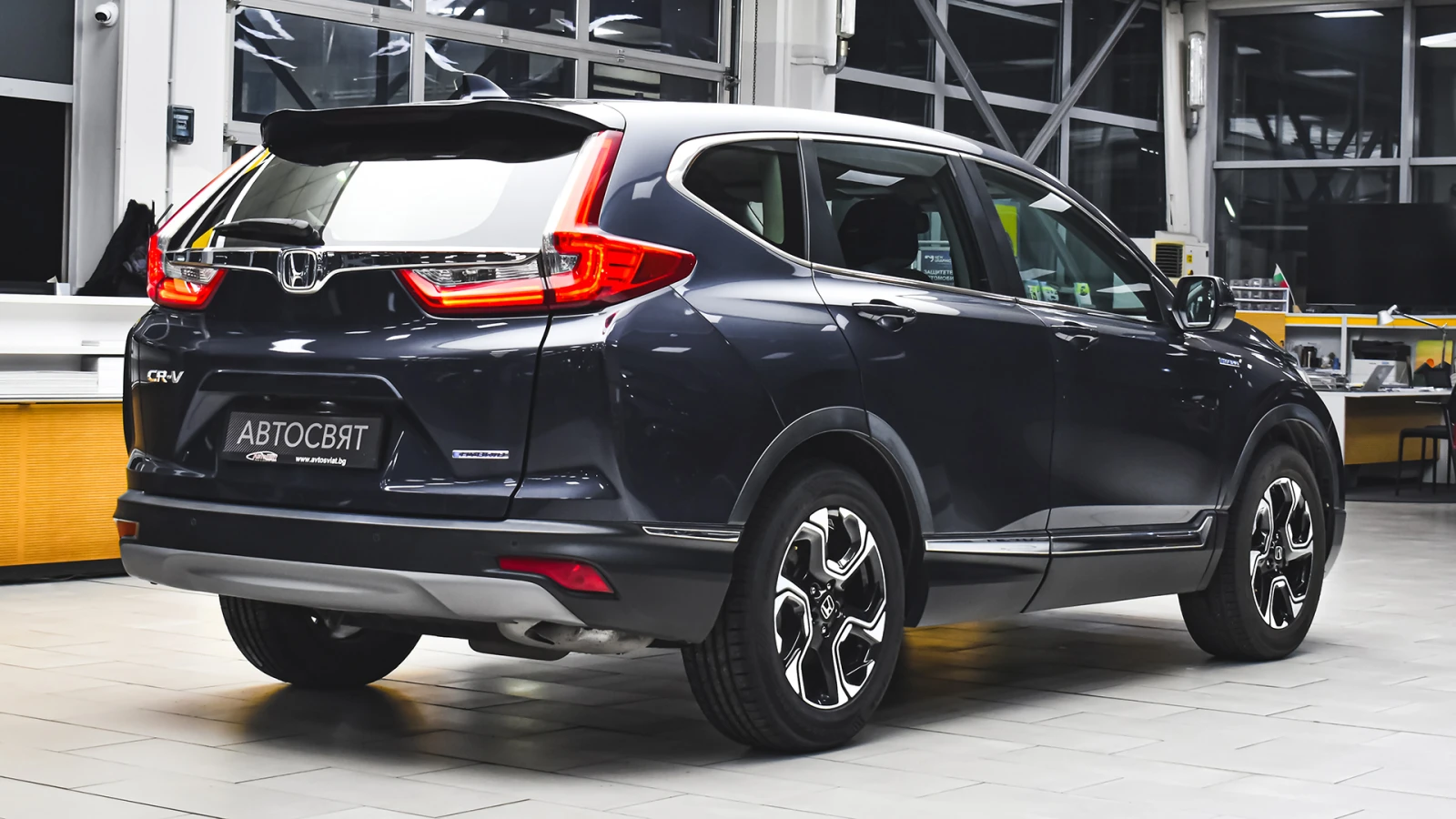 Honda Cr-v 2.0 i-MMD Elegance Hybrid Automatic - изображение 6