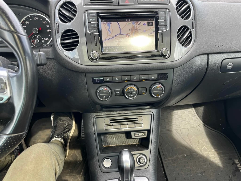 VW Tiguan * Highline * CARFAX * ���� �� �� | Mobile.bg � ����������� 9