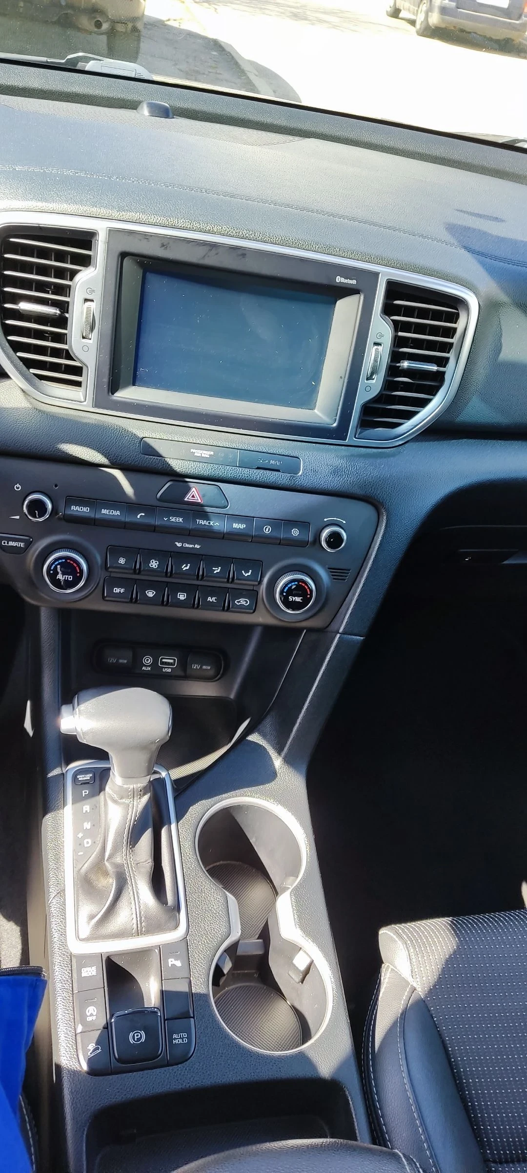 Kia Sportage, снимка 12 - Автомобили и джипове - 53779131