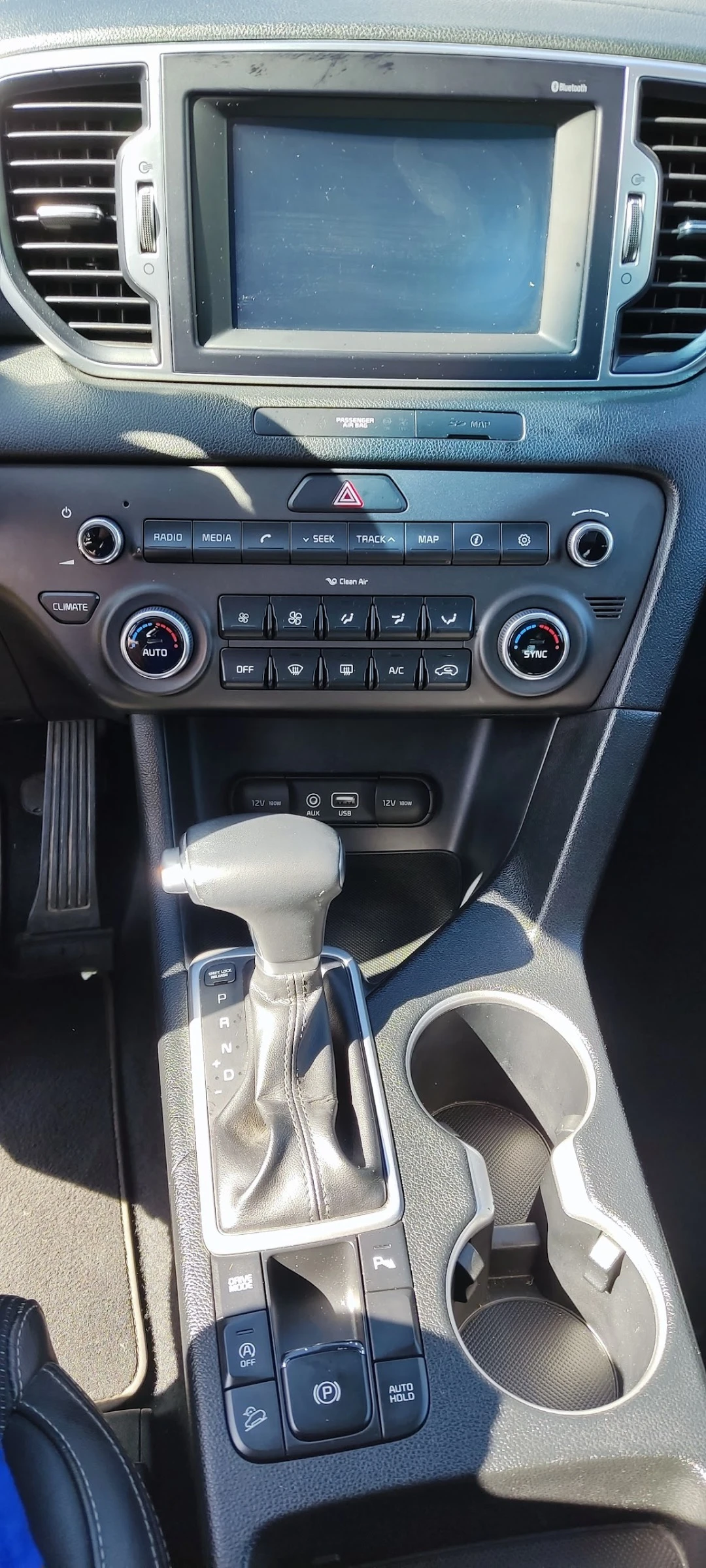 Kia Sportage, снимка 10 - Автомобили и джипове - 54770859