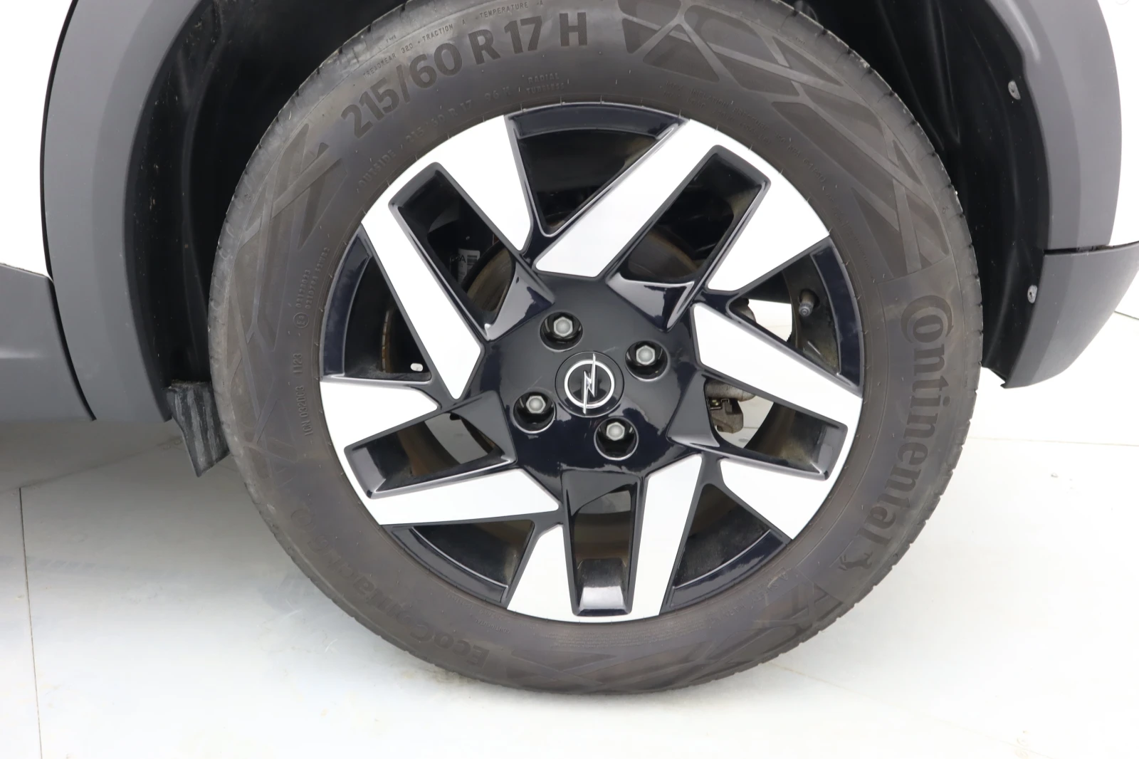 Opel Mokka SIGG e-Elegance , снимка 17 - Автомобили и джипове - 54065602