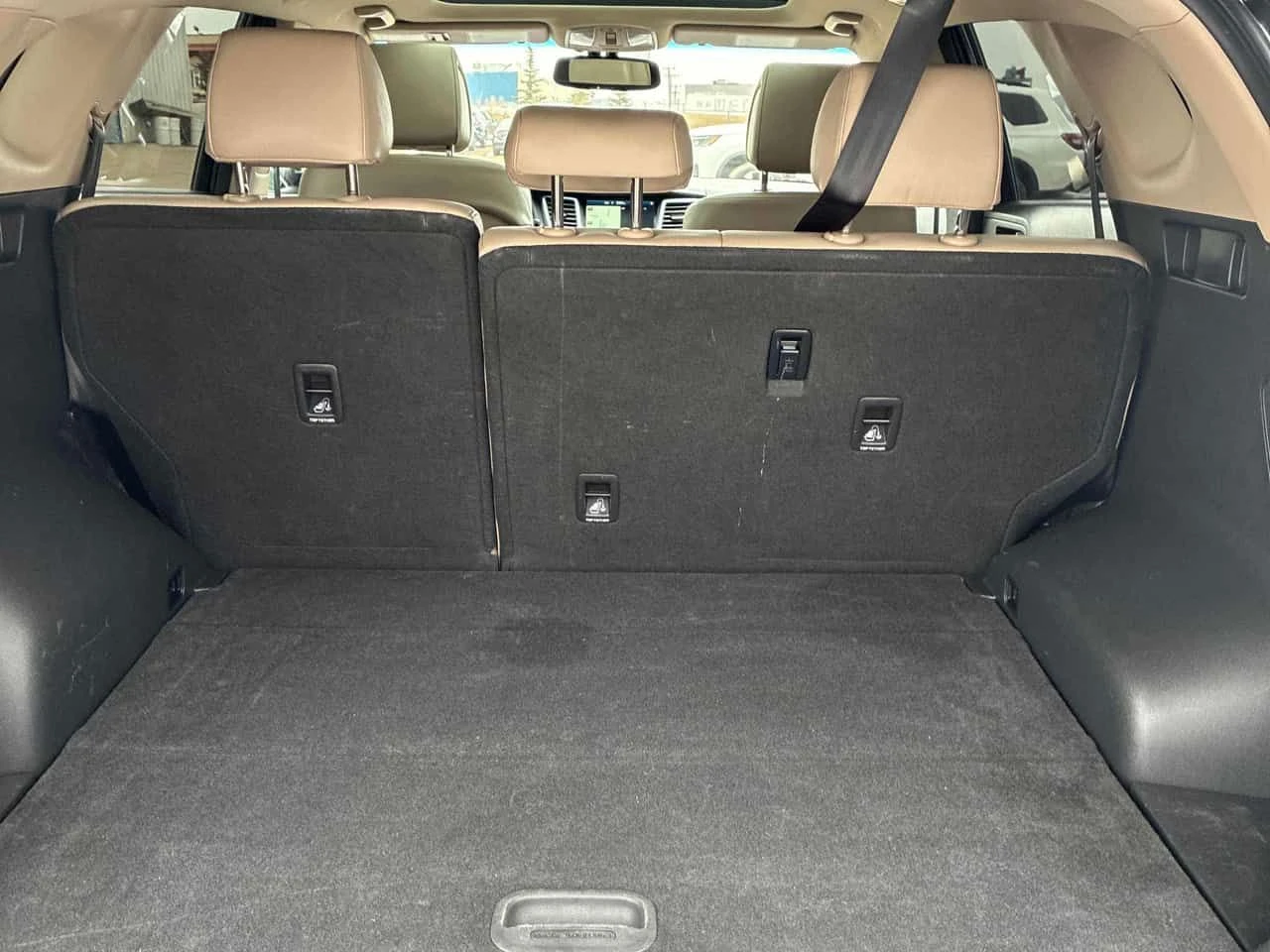 Hyundai Tucson LUXURY/CARFAX/Панорама/Кожа/Подгрев, снимка 11 - Автомобили и джипове - 54113280