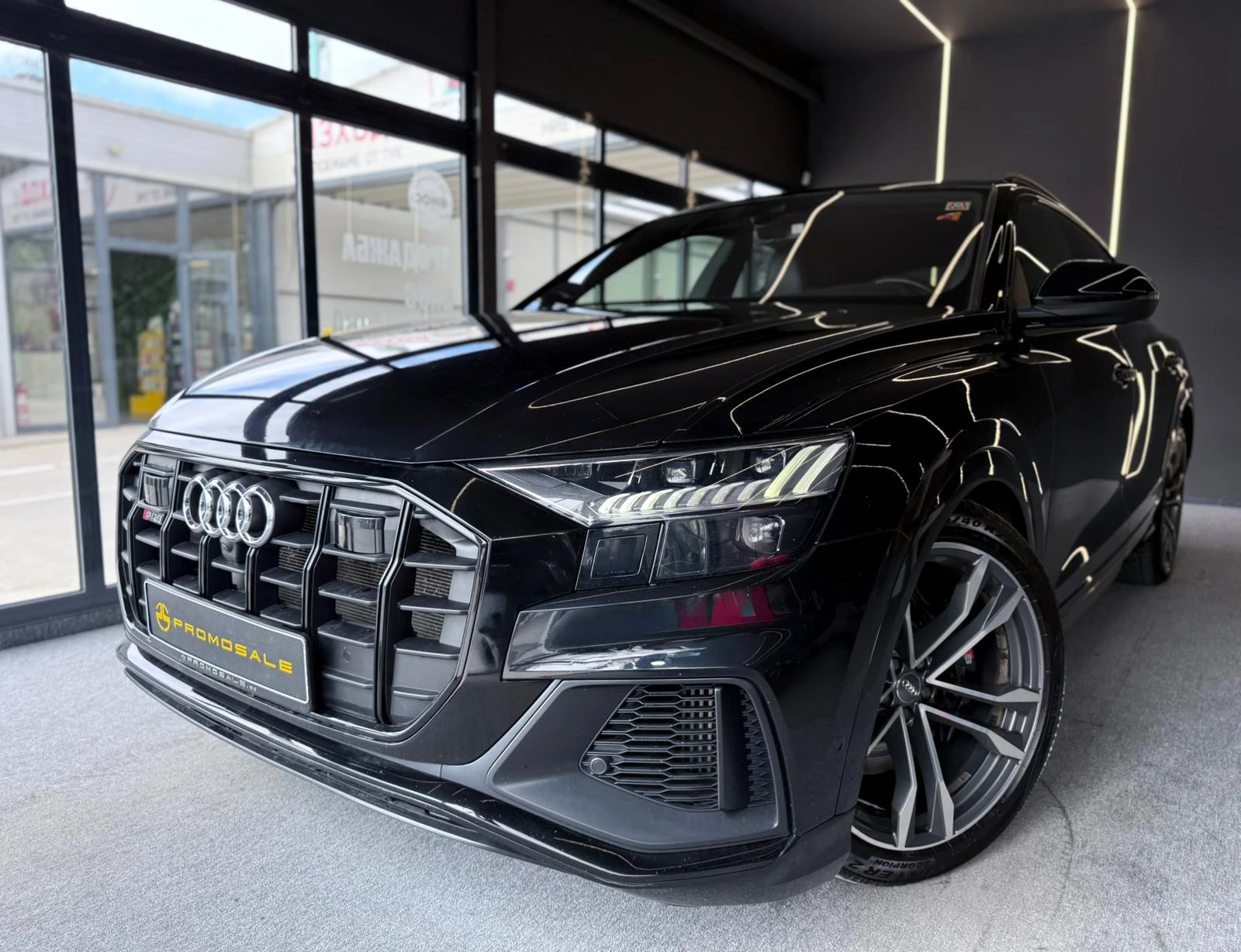 Audi SQ8 S - Line* Quattro* B&O* 360* Лизинг , снимка 3 - Автомобили и джипове - 54454863