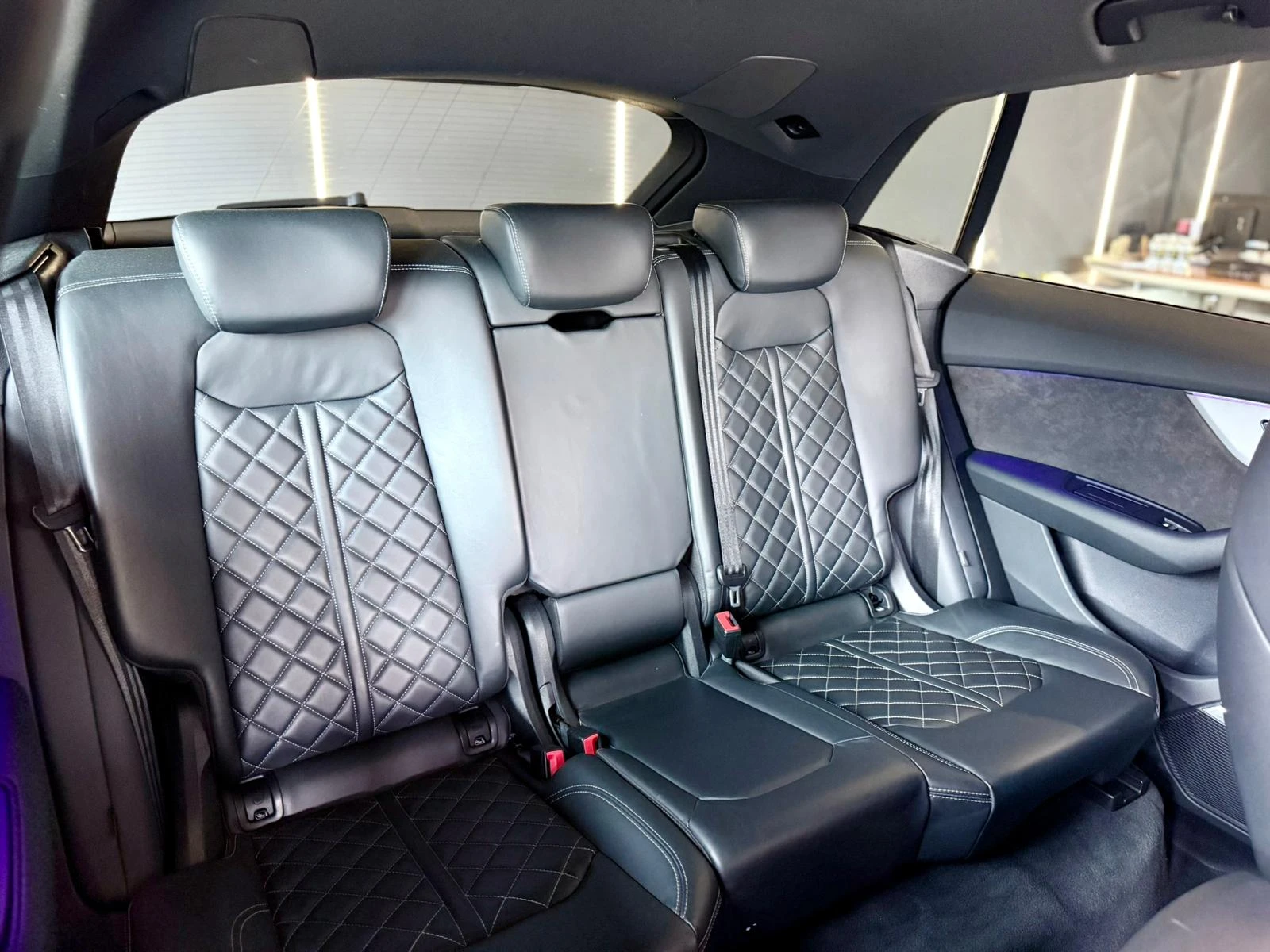 Audi SQ8 S - Line* Quattro* B&O* 360* Лизинг , снимка 16 - Автомобили и джипове - 54454863