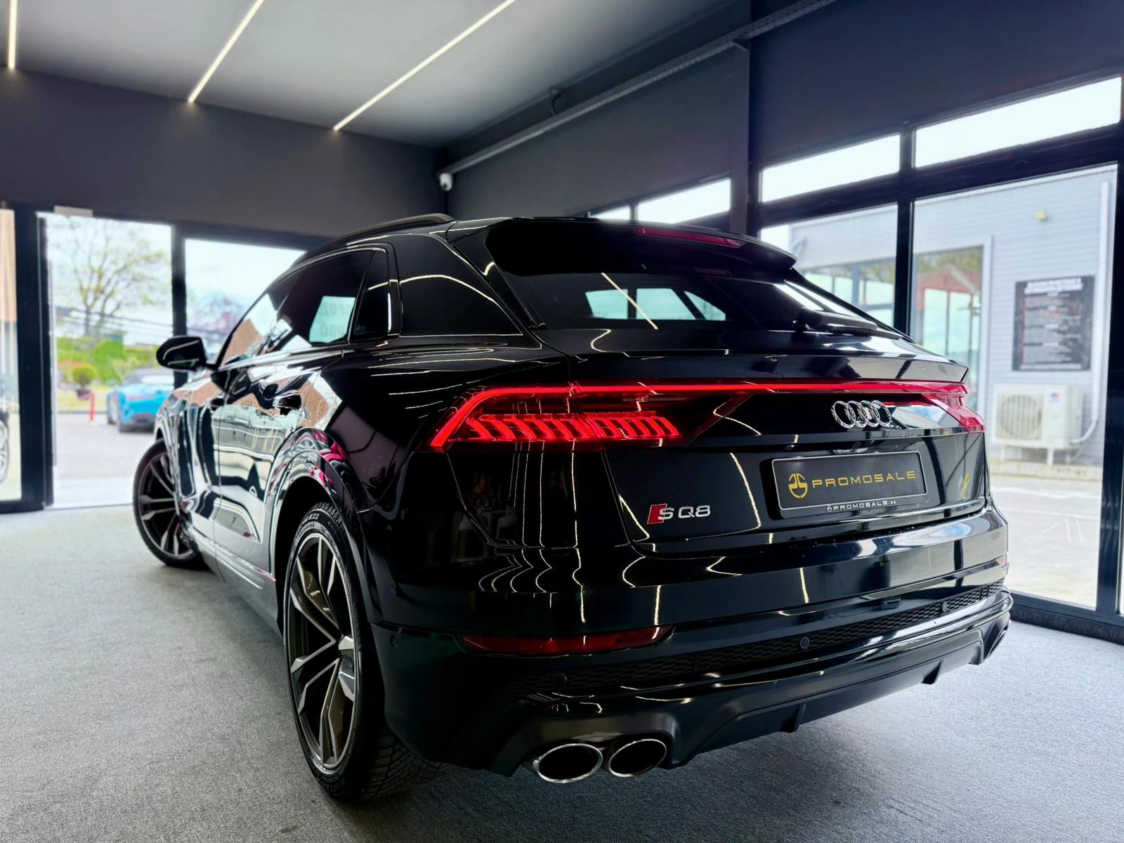 Audi SQ8 S - Line* Quattro* B&O* 360* Лизинг , снимка 4 - Автомобили и джипове - 54454863