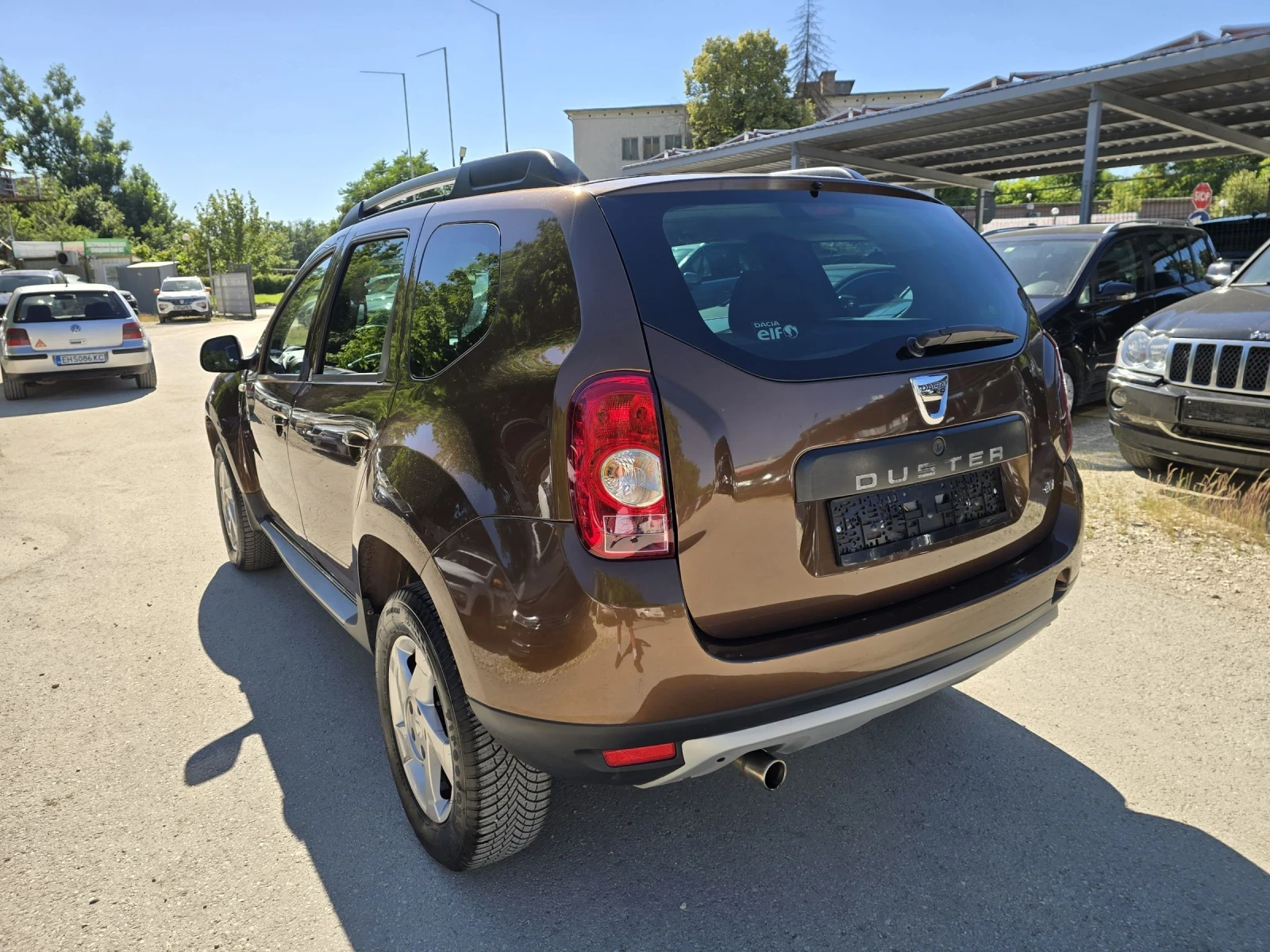 Dacia Duster 1.5DCI 110к.с Топ състояние , снимка 3 - Автомобили и джипове - 54932547