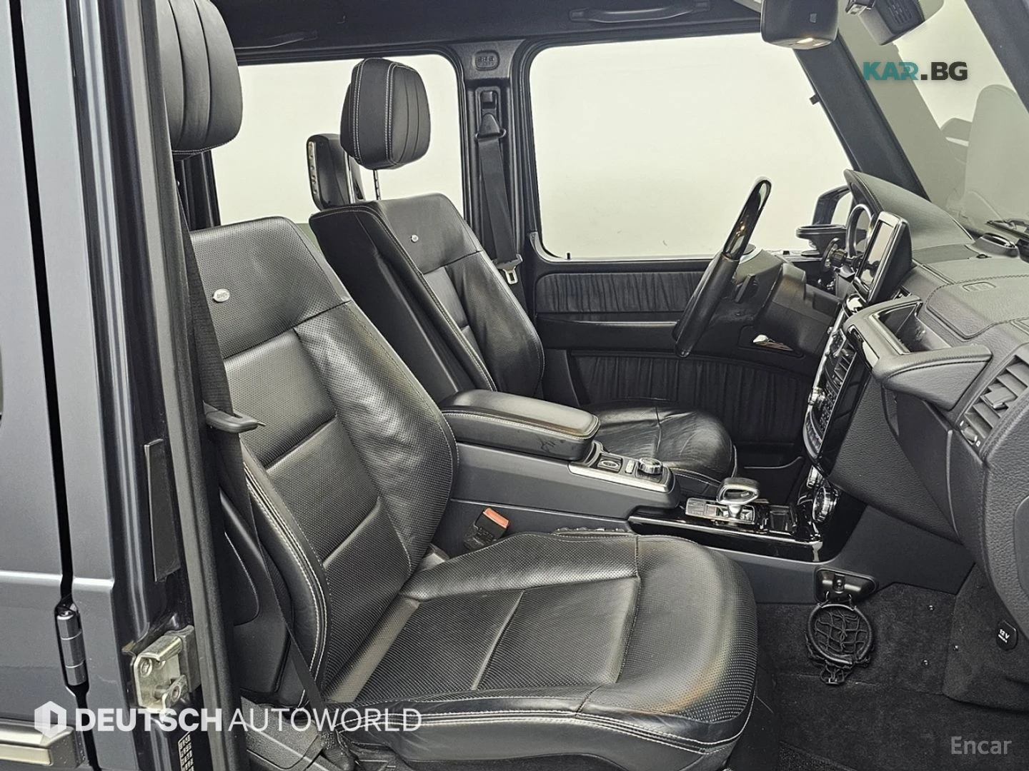 Mercedes-Benz G 63 AMG * AMG* Подгрев* Обдухване* Camera* Мъртва точка* , снимка 10 - Автомобили и джипове - 55050176