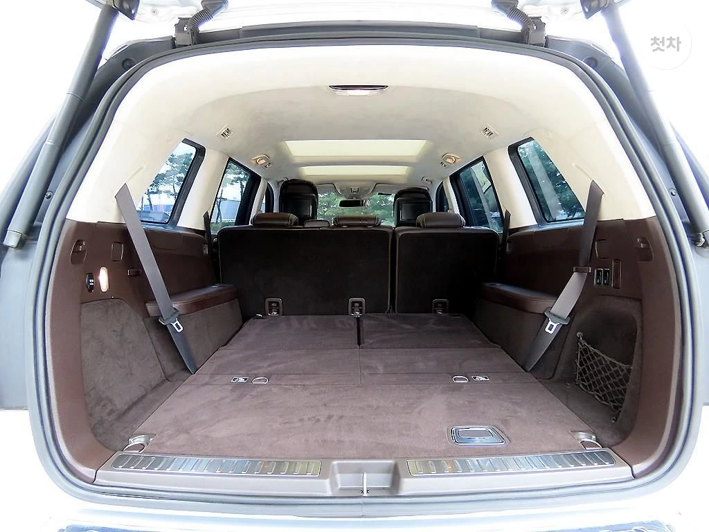 Mercedes-Benz GLS 500 4MATIC AMG LINE PANORAMA 360CAM EKPAHИ FULL, снимка 14 - Автомобили и джипове - 55481453