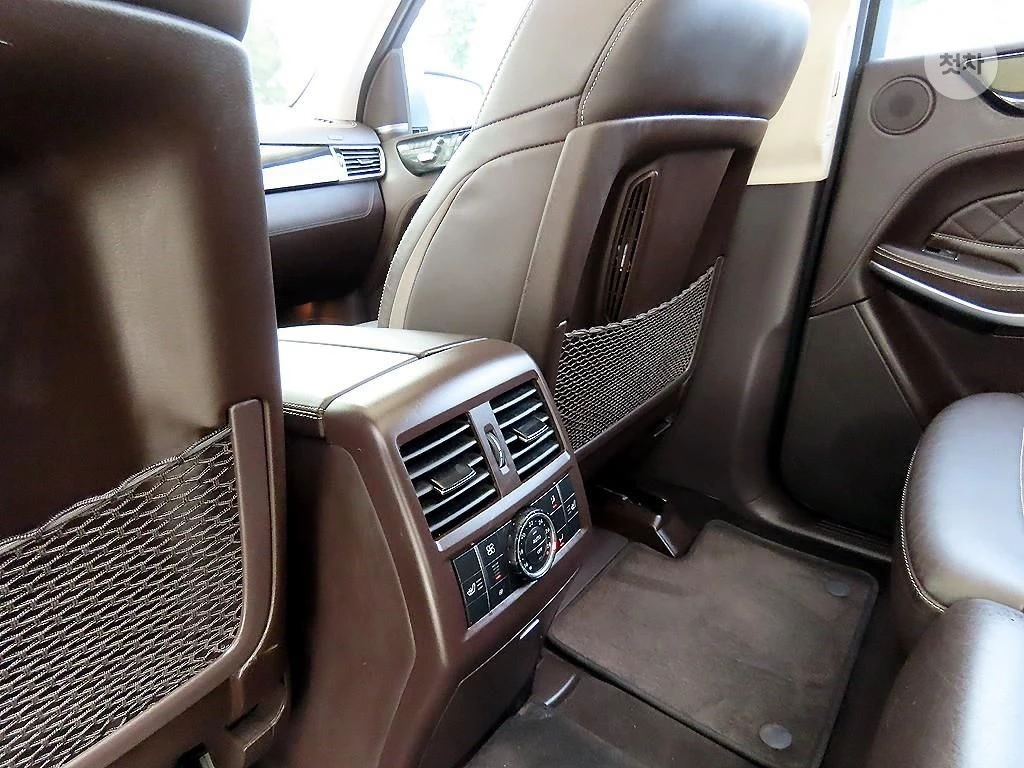 Mercedes-Benz GLS 500 4MATIC AMG LINE PANORAMA 360CAM EKPAHИ FULL, снимка 11 - Автомобили и джипове - 55481453