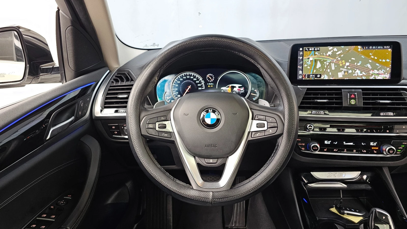 BMW X3 xDrive20d, снимка 10 - Автомобили и джипове - 55597757