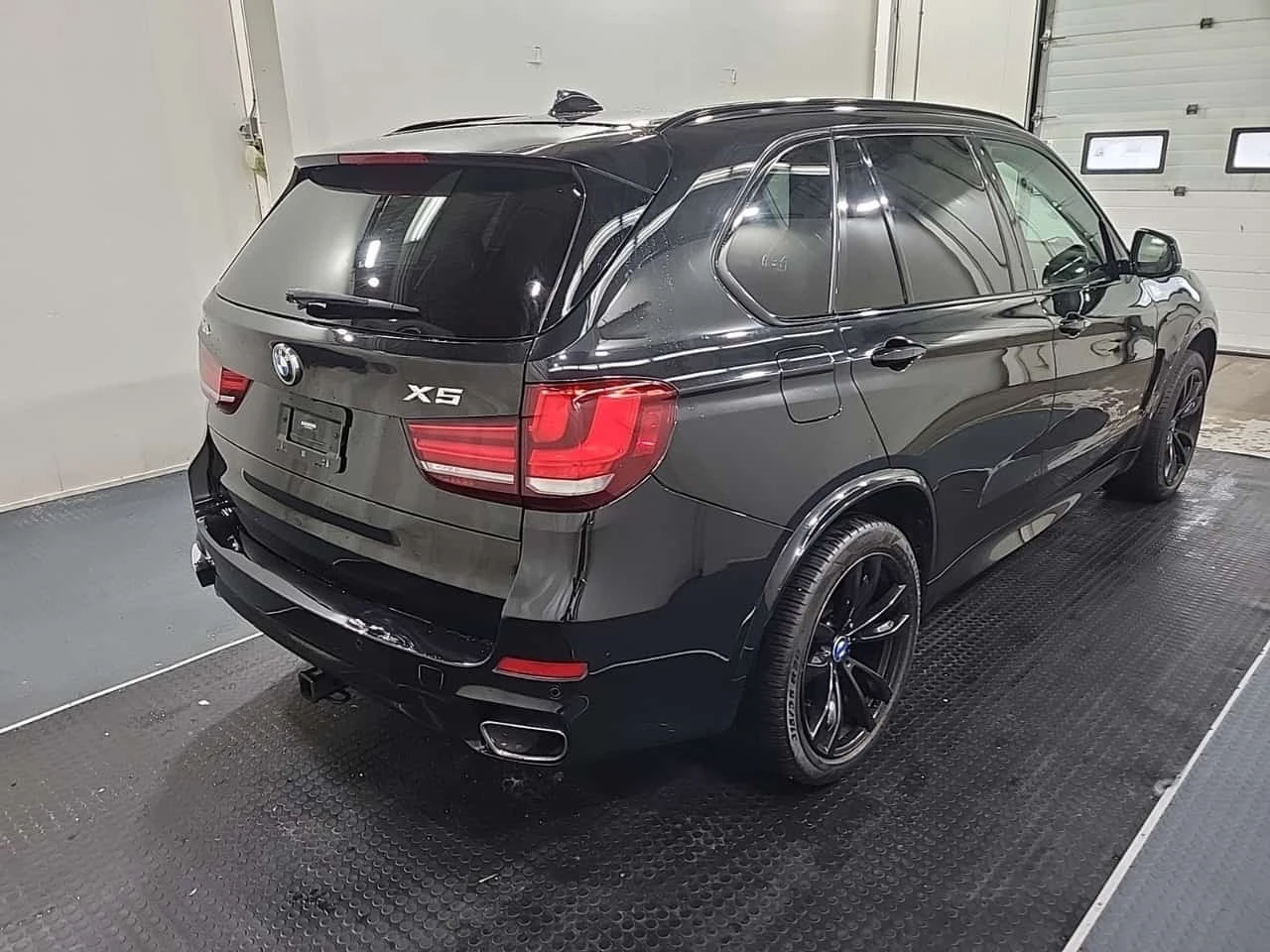 BMW X5 Xdrive35i * M Пакет * Дигитално табло * CARFAX * , снимка 3 - Автомобили и джипове - 56260080