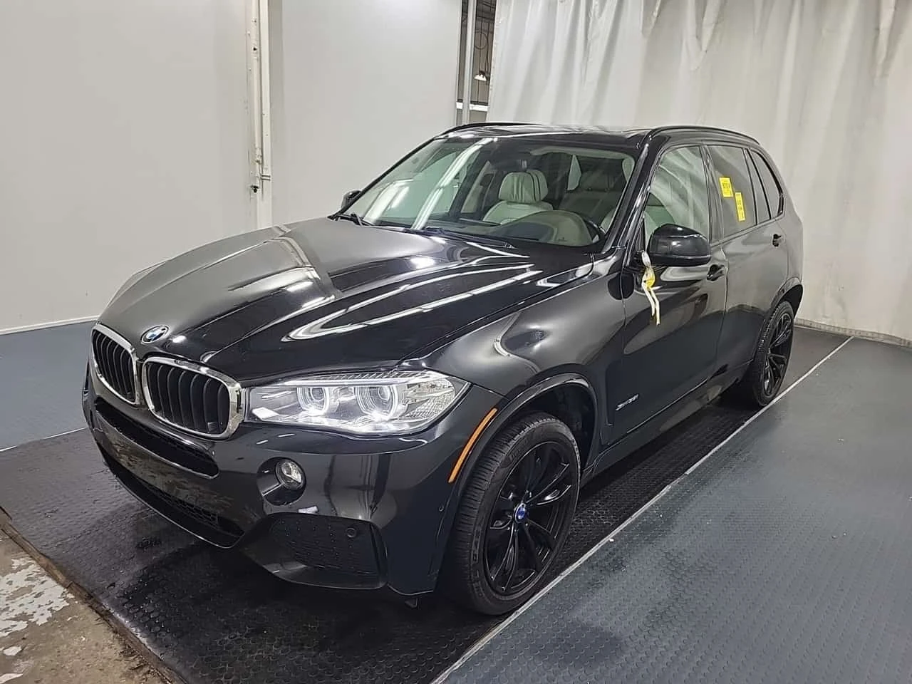 BMW X5 Xdrive35i * M Пакет * Дигитално табло * CARFAX * 