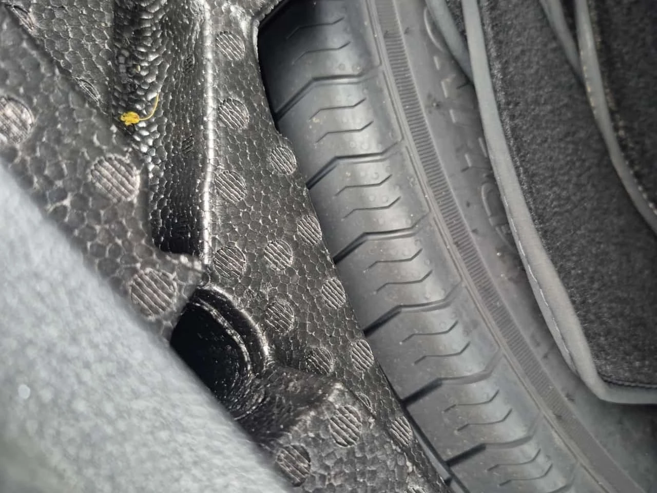 VW Tiguan * COMFORTLINE R LINE BLACK EDITION * CARFAX *  | Mobile.bg � ����������� 14