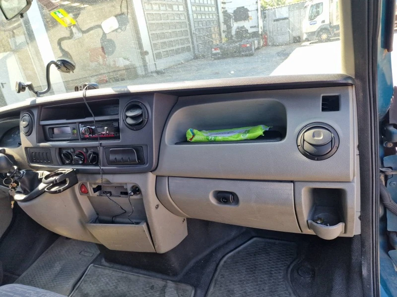 Renault Master, снимка 8 - Бусове и автобуси - 47290421