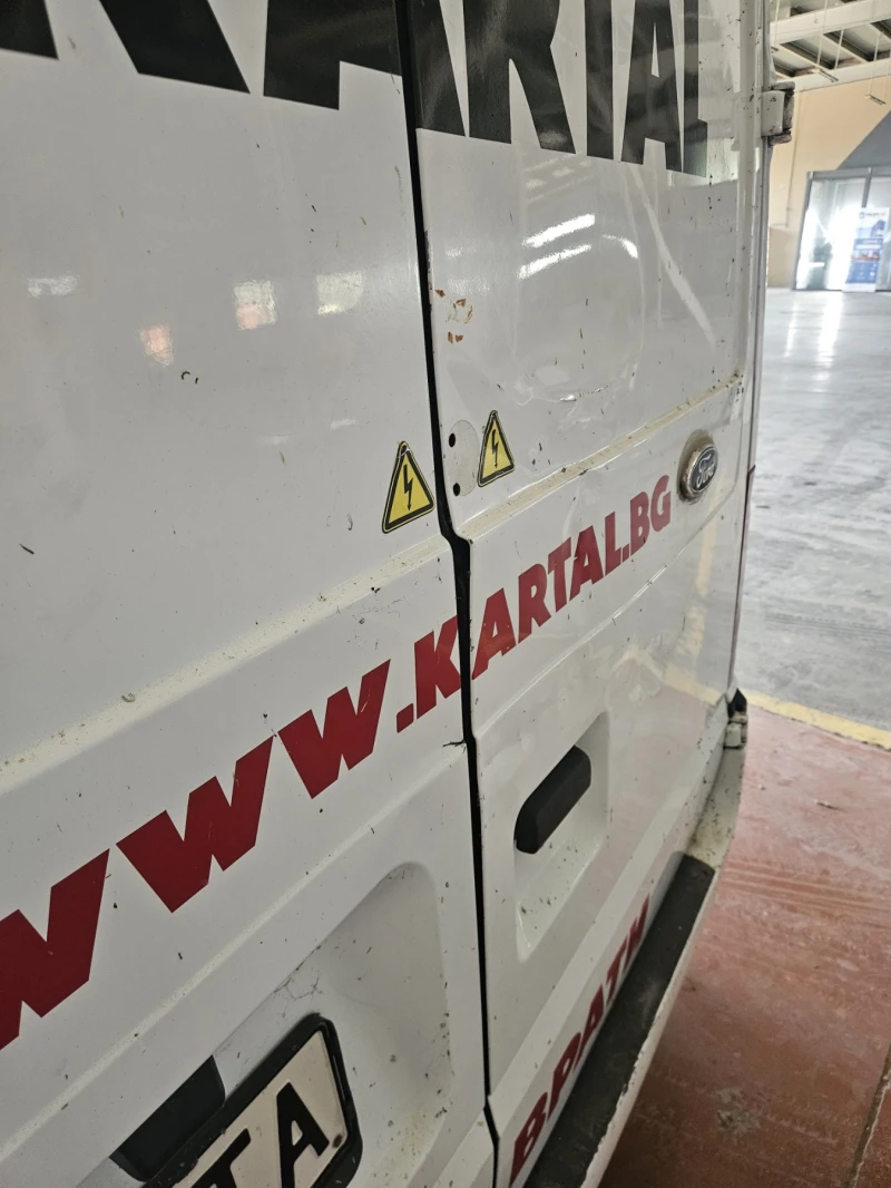 Ford Transit 2.2, снимка 7 - Бусове и автобуси - 52640735