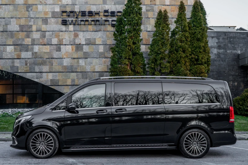 Mercedes-Benz V 220 d* EXTRA-LONG* TV* BUSINESS CLASS* LUXURY* LED, снимка 2 - Бусове и автобуси - 53599728