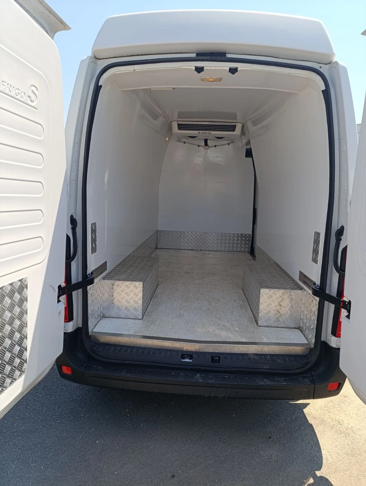 Renault Master Хладилен Termoming V300Max - изображение 7