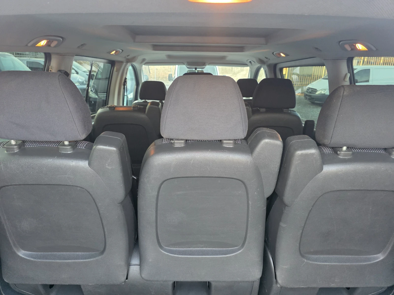 Mercedes-Benz Vito 2.2cdi 8+ 1 Автоматик, снимка 17 - Бусове и автобуси - 55732265