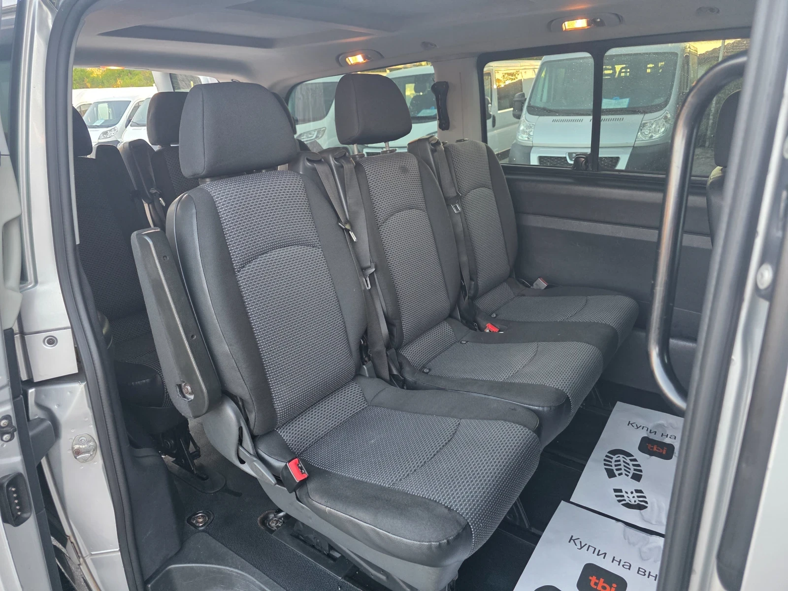 Mercedes-Benz Vito 2.2cdi 8+ 1 Автоматик, снимка 16 - Бусове и автобуси - 55732265