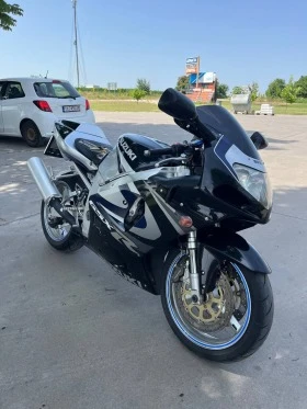 Suzuki Gsxr K2 750, снимка 2