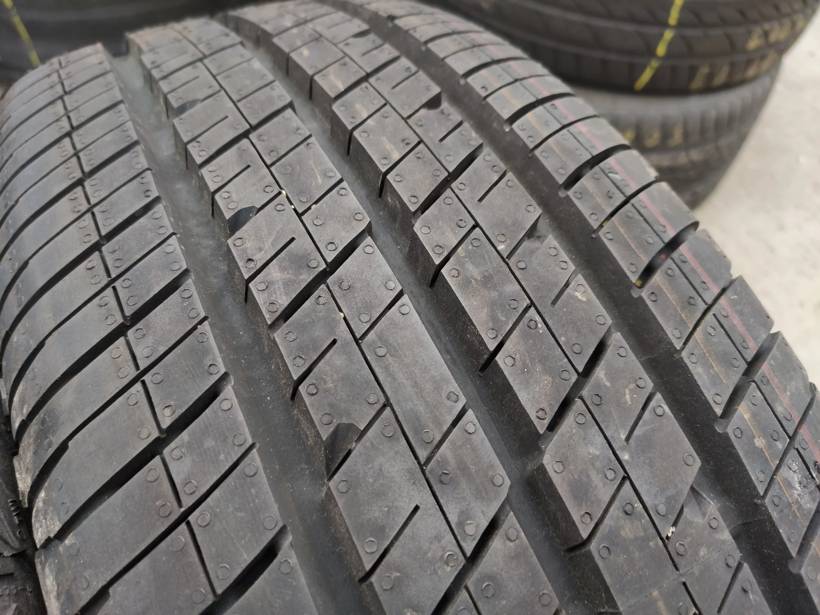  215/65R15 | Mobile.bg   6