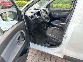 Renault Express 1.3TCe, 2023г., БЕНЗИН, снимка 11