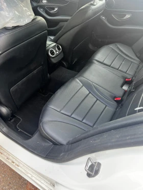 Mercedes-Benz C 300 AMG 4Matik, снимка 13