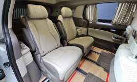 Kia Carnival 7-Seater Hi-Limousine, снимка 14