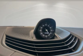 Porsche Taycan 4 / BOSE / PANO / 360 / , снимка 14