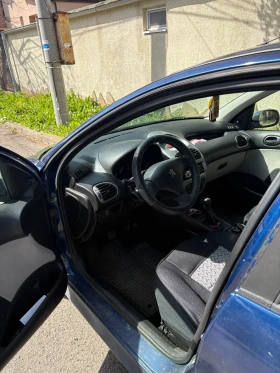 Peugeot 206 Колата е в добро състояние и е обслужвана винаги , снимка 7