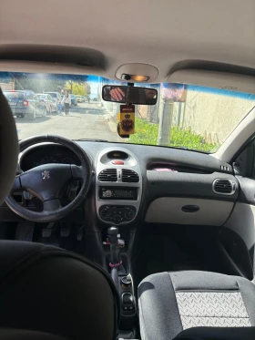 Peugeot 206 Колата е в добро състояние и е обслужвана винаги , снимка 10