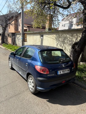 Peugeot 206 Колата е в добро състояние и е обслужвана винаги , снимка 1