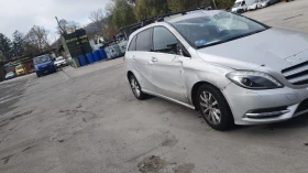 Mercedes-Benz B 160 1.6i turbo, снимка 1