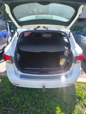 Toyota Avensis 2.0 D4D - 6999 € / 13688.85 лв. - 43612330 2