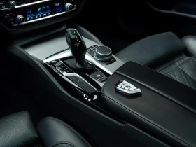BMW 550 M550D* XDRIVE* M-SPORT* B&W* 360* HUD* PANO* SOFTC | Auto.bg — изображение 13