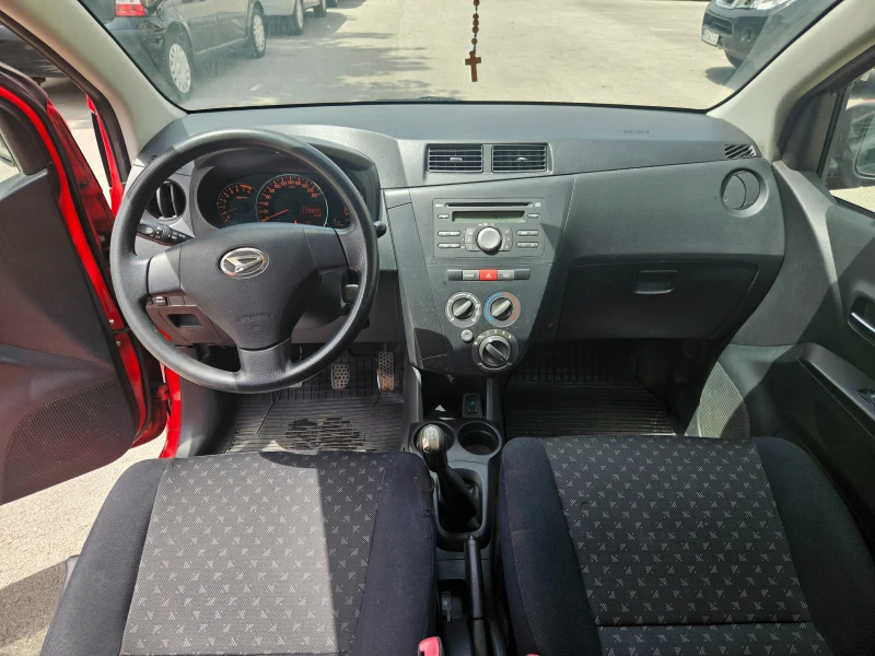 Daihatsu Cuore 1.0, снимка 16 - Автомобили и джипове - 47299941