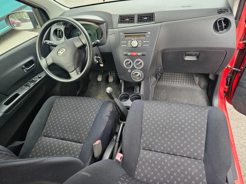 Daihatsu Cuore 1.0, снимка 13 - Автомобили и джипове - 47299941