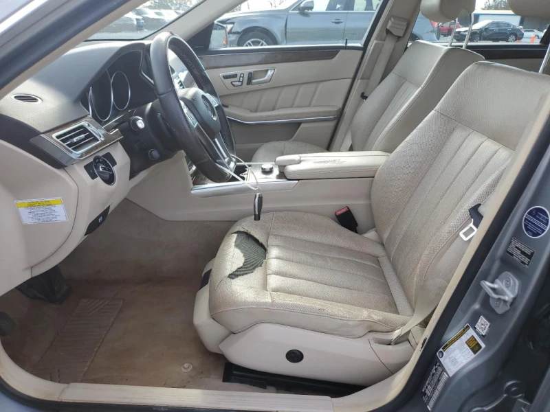 Mercedes-Benz E 500 4MATIC, снимка 7 - Автомобили и джипове - 48718955