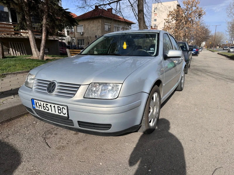 VW Bora, снимка 1 - Автомобили и джипове - 49507726