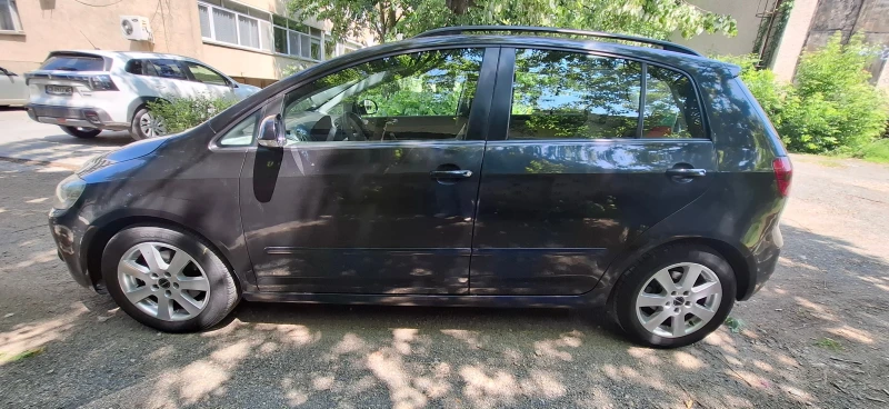VW Golf Plus, снимка 3 - Автомобили и джипове - 52205301